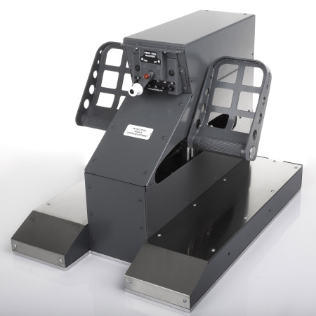 B737 PRO rudder pedals above floor, F.O. side