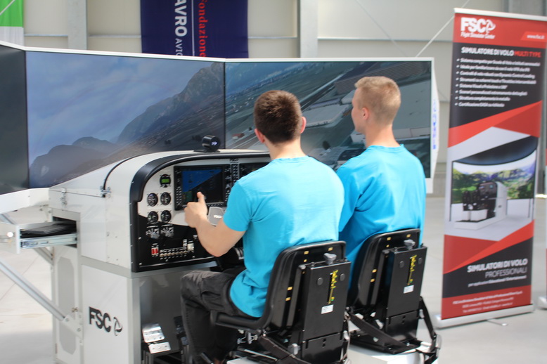 Тренажер MTGS332 на испытаниях для студентов Удине