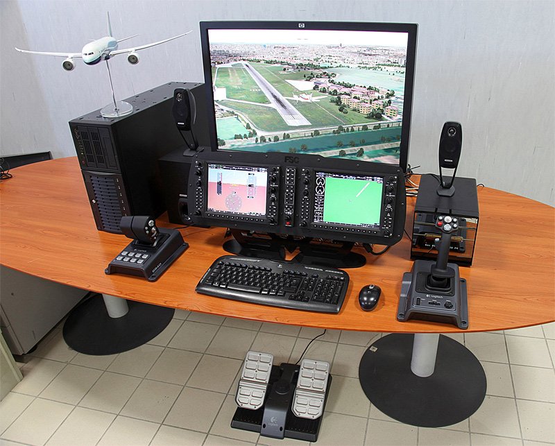 Simulatore di volo - Console e Videogiochi In vendita a Modena
