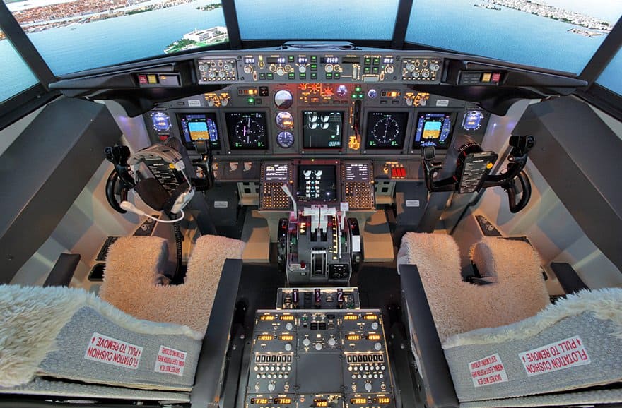 FSC B737 monitor 2k cockpit view