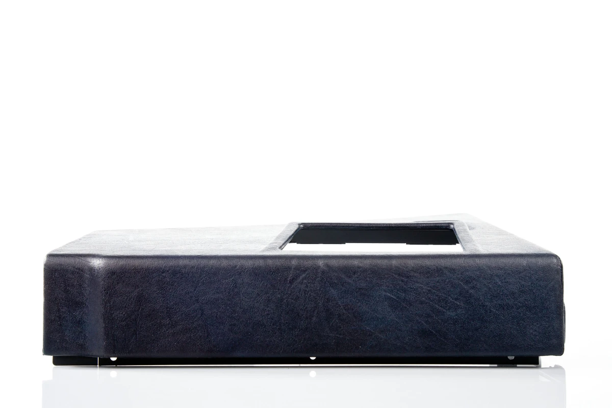 FSC A320 cabinet FO top rubber side