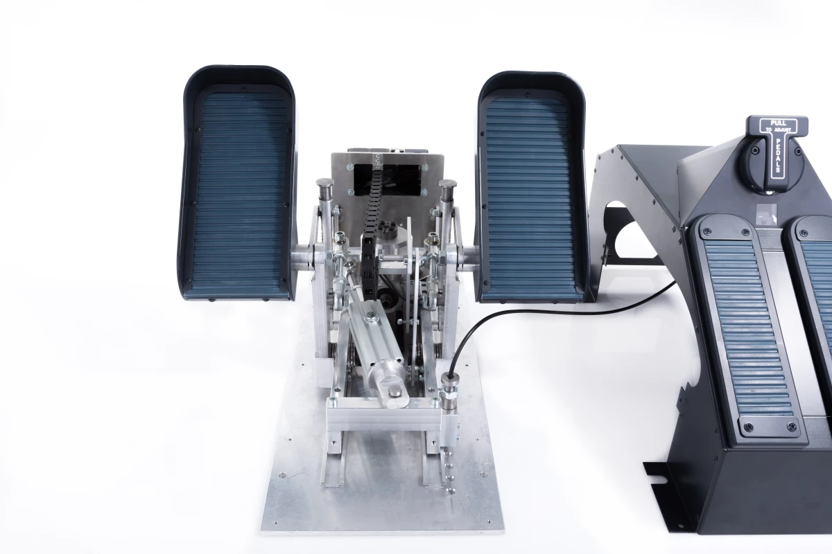 FSC A320 rudder pedals above cpt internal mechanism