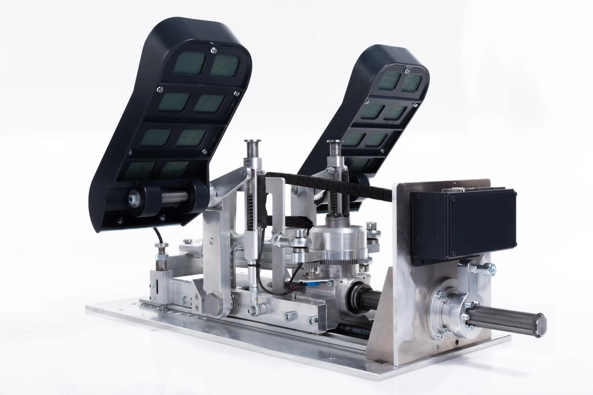 FSC A320 rudder pedals above cpt rear without cover 34 2