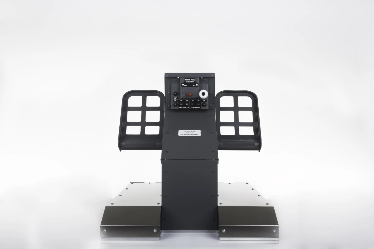 FSC B737 rudder pedals captain side front