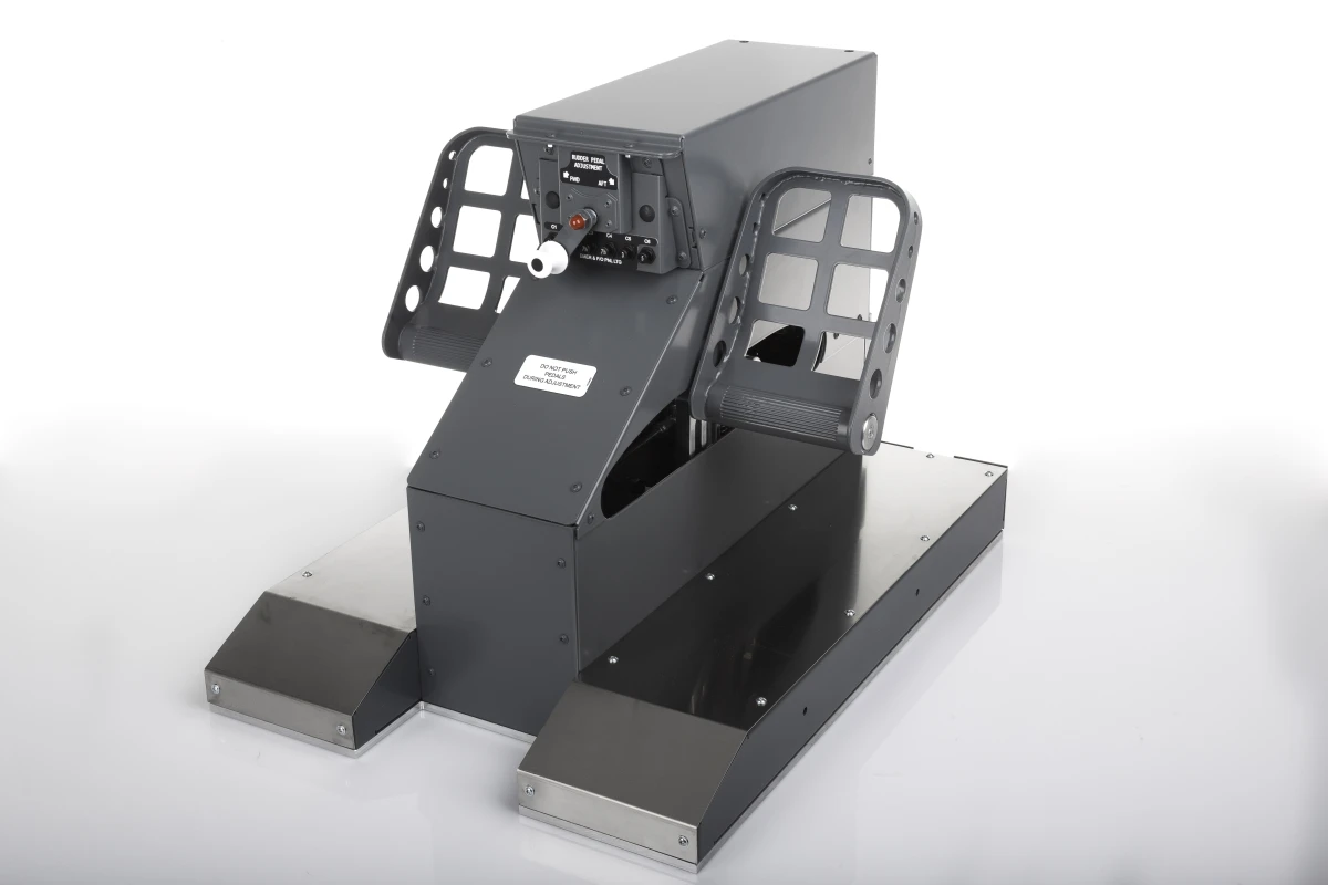 FSC B737 rudder pedals first officer side main