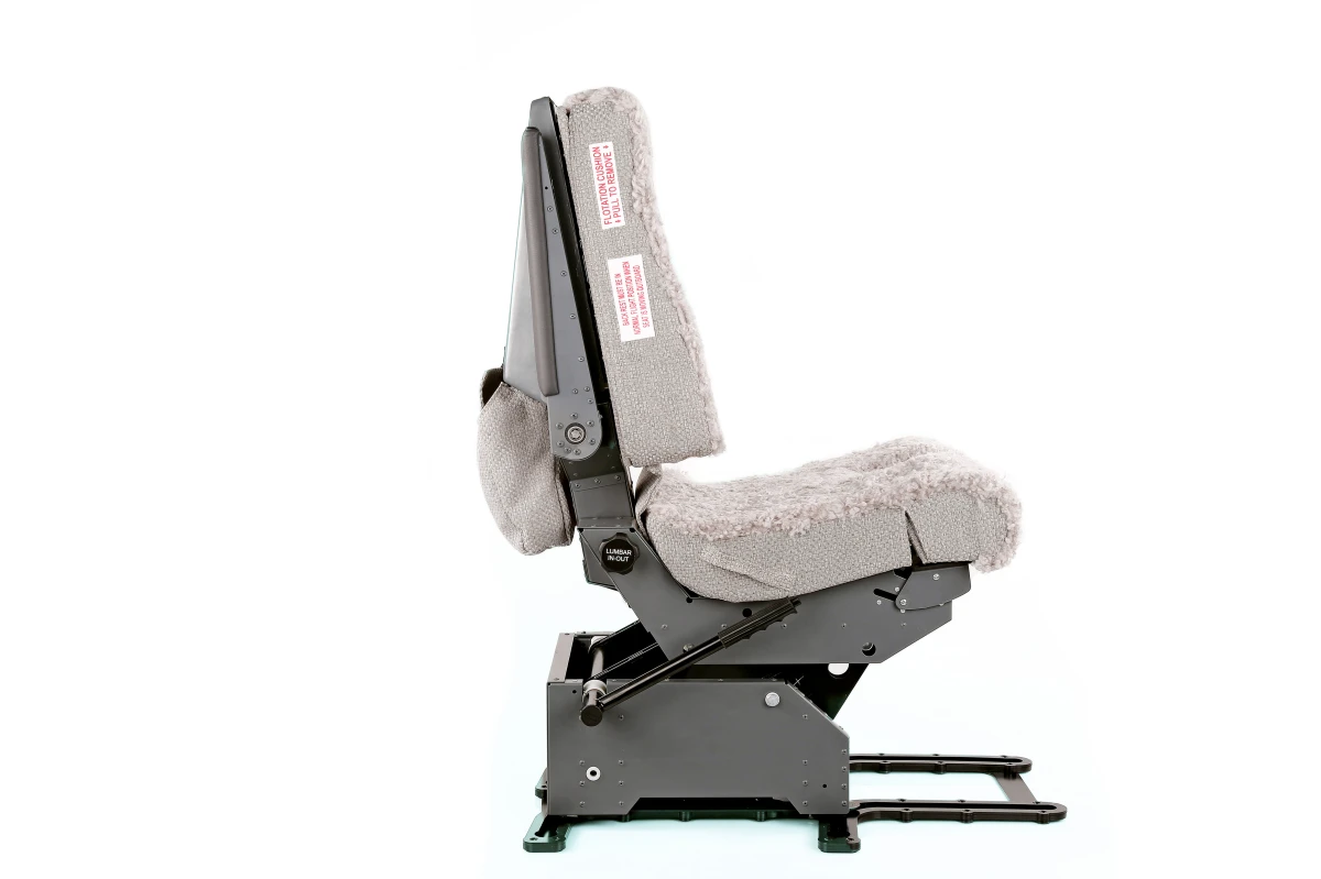 FSC B737 seat with jrails fo armrest up