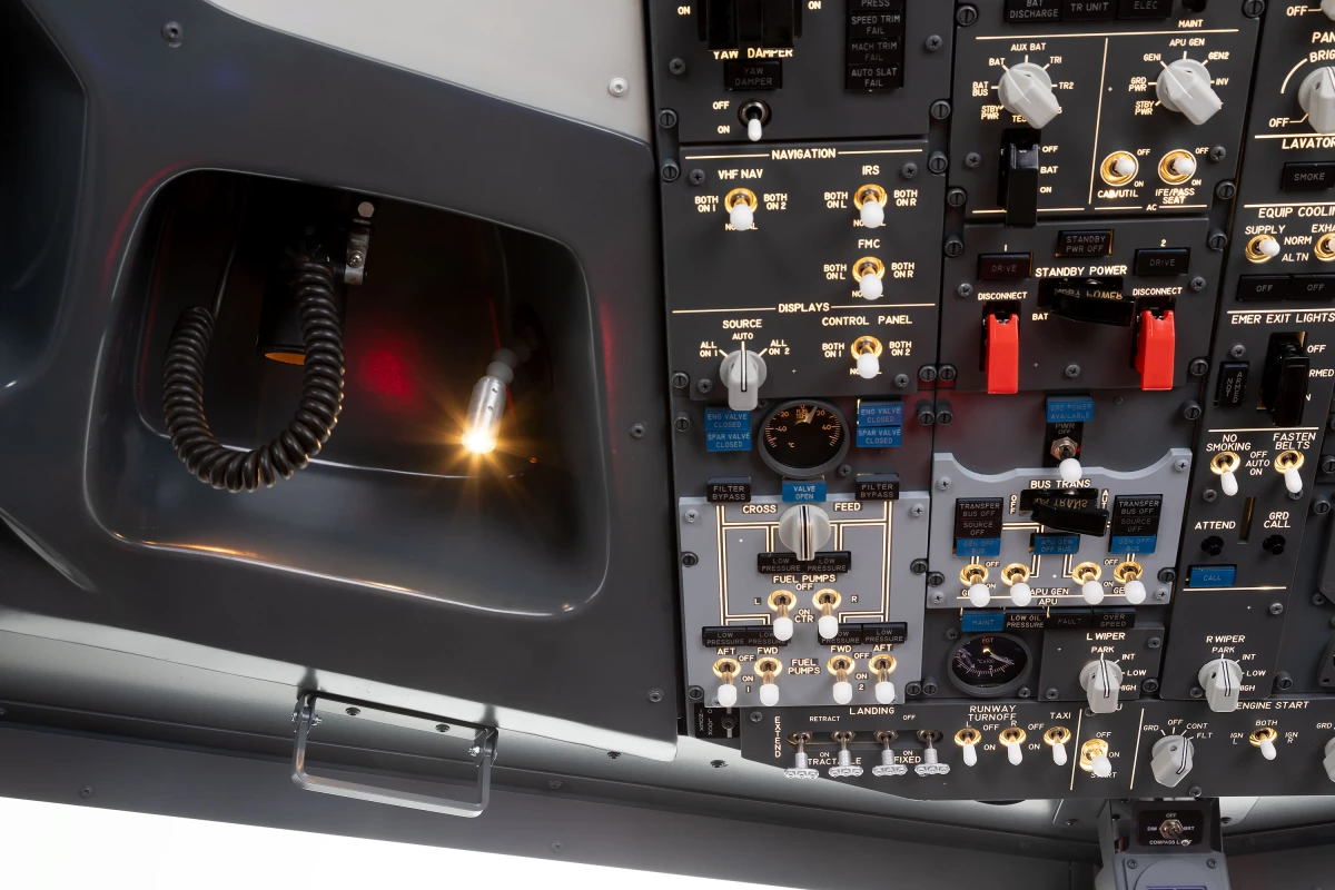 FSC B737NG turnkey professional flight simulator cockpit and map light detail