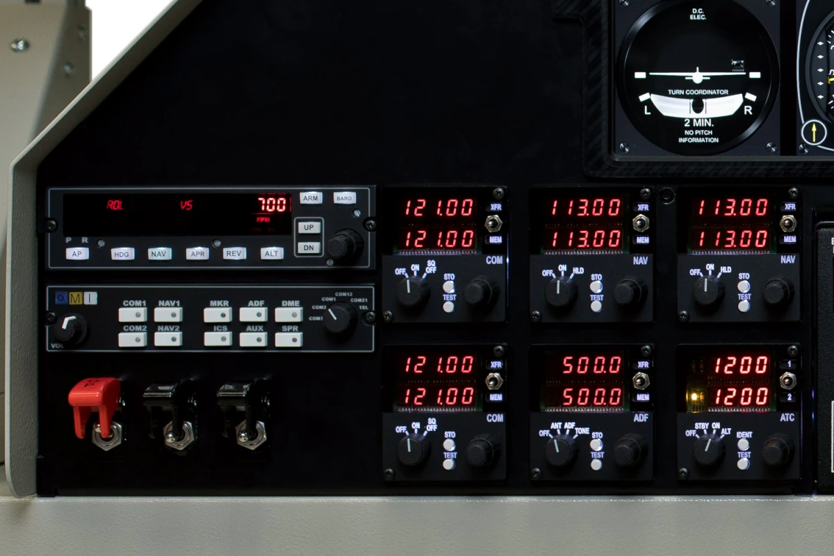 FSC news MTGS330 glass cockpit autopilot radios